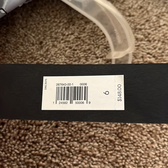 Light blue long dress with silver rectangular detail and black line design - Picture 5 of 5